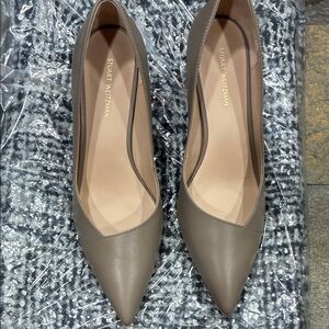 Stuart Weitzman Women's Gray Heels